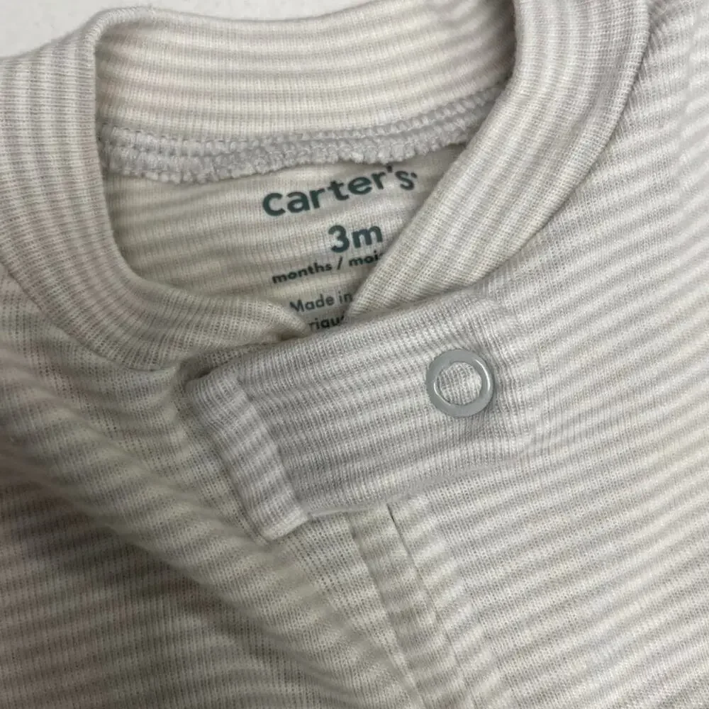 2 carters grey white